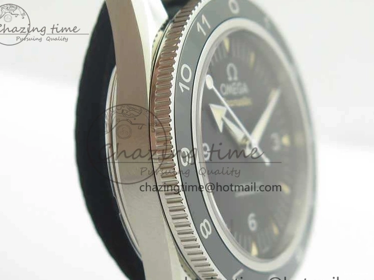 0713 Lightweight Seamaster 300 “Spectre” Limited Edition VSF 1:1 Best Edition On “007” Nato Strap A8400 Super Clone 8075